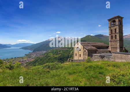 Vieille église près du lac de Côme en Italie Banque D'Images