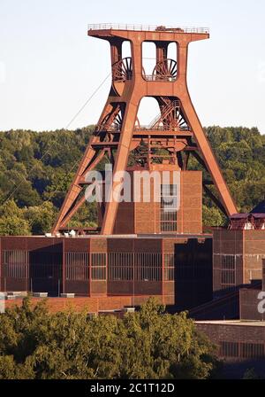 Panorama de la mine de charbon de Zollverein avec châtelet de XII de l'arbre, Essen, Germany, Europe Banque D'Images