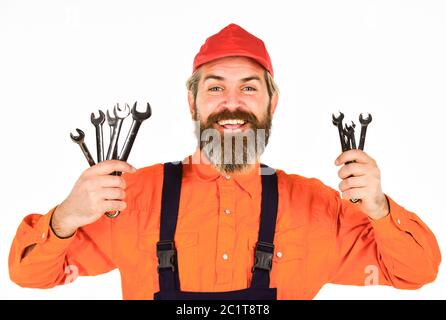 Pièces de rechange. Outils de clé à main. Clé. Techniciens et mécaniciens d'entretien automobile. Outils de réparation. Les travaux lourds sont effectués sur des machines plus grandes ou des équipements lourds. Outils professionnels. Banque D'Images