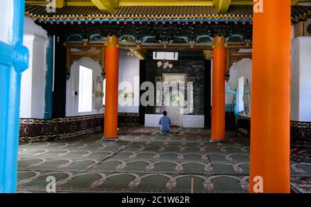 Vue intérieure de la mosquée dungan à Karakol, Kirghizistan Banque D'Images