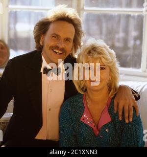 Frank Zander, deutscher Schlager- und Deutschpop-Musiker, Deutschland UM 1984. schleger allemand et chanteur de pop Frank Zander, Allemagne vers 1984 Banque D'Images
