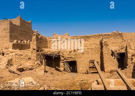 L'abandonné les maisons en pisé traditionnel arabe, Al Majmaah, l'Arabie Saoudite Banque D'Images