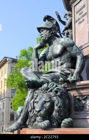 Monument à Maximilien II Joseph Banque D'Images