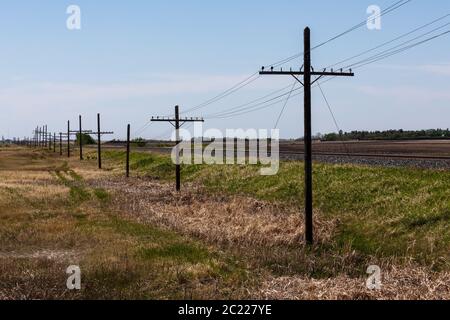 Le fil électrique dans le paysage du Canada Banque D'Images