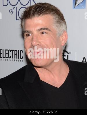 10 janvier 2017, Los Angeles, Californie, États-Unis: Bryan Batt participe à la première sur la côte ouest de « The Book of Love » d'Electric Entertainment aux théâtres Pacific. (Image crédit : © Billy Bennight/ZUMA Wire) Banque D'Images