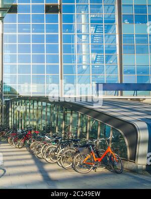 Parking de vélos, Copenhague, Danemark Banque D'Images