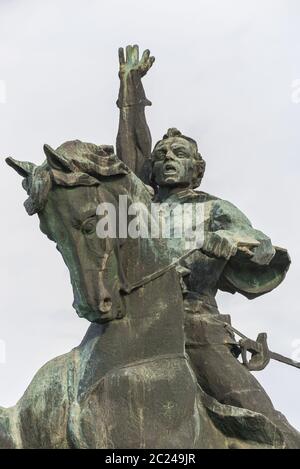 Tiraspol, Moldavie - 03.10.2019. Statue équestre pour le commandant russe Alexandre Souvorov près de la rivière Dniestr dans la ville de Tiraspol, Transnis Banque D'Images