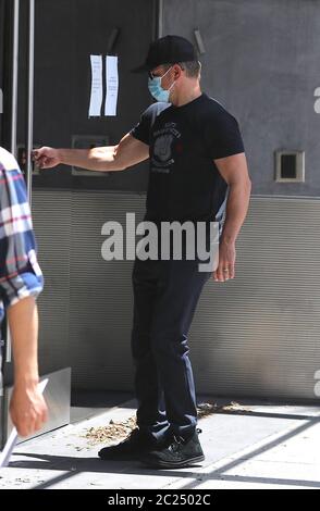 Beverly Hills, Californie 16 juin 2020. Un buff Matt Damon vu rendre visite à son agent à Beverly Hills, Californie, le 16 juin 2020. Crédit : Mpi99/Media Punch/Alay Live News Banque D'Images