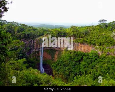 Point de vue du parc national de la rivière Noire aux chutes de Chamarel, Chamarel, Ile Maurice Banque D'Images