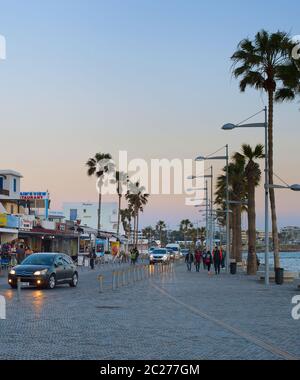 Personnes Paphos Chypre promenade tourisme Banque D'Images