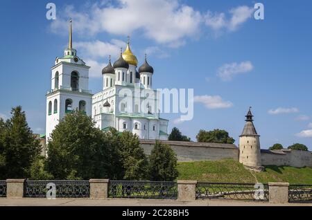 Le Krom ou le Kremlin à Pskov, Russie Banque D'Images