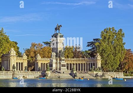 Monument à Alfonso XII, Madrid Banque D'Images