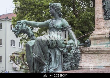 Fontaine figure, fontaine Lindavia, île de Lindau, lac de Constance Banque D'Images