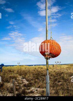 Ballon de lifeguard sur la mer Baltique Banque D'Images