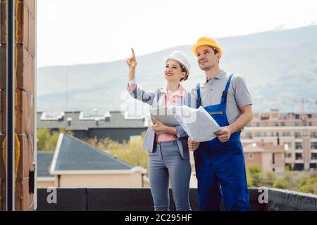 Architecte et constructeur de développer des idées pour projet de construction de site Banque D'Images