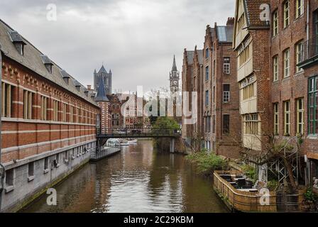 Vue sur la chaîne à Gand, Belgique Banque D'Images