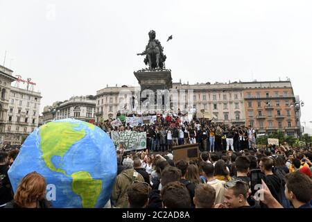 Grève des étudiants « vendredi pour l'avenir »; grève internationale contre le réchauffement climatique, à Milan. Banque D'Images