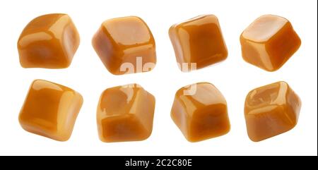 Bonbons au caramel isolé sur fond blanc, collection Banque D'Images