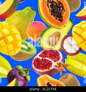 Motif fruits sans coutures. Des fruits exotiques en chute isolée sur fond bleu Banque D'Images