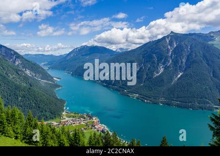 Village touristique de Pertisau am Achensee Banque D'Images