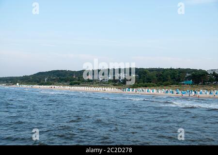 La magnifique plage de la station balnéaire de Zinnowitz, sur l'île de Usedom. Banque D'Images