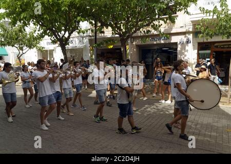 Fanfare de la jeunesse, Mare de Déu de Gràcia festival, Mahon/Mao, Minorque, Iles Baléares, Espagne. Banque D'Images