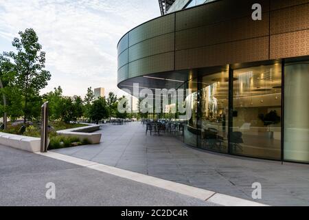 New York / USA - 31 juil 2018 : Le Centre de Bloomberg sur Roosevelt Island à tôt le matin Banque D'Images