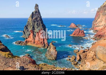 Formations de roche volcanique à Ponta de Sao Lourenco, la partie la plus orientale de l'île de Madère, Portugal Banque D'Images