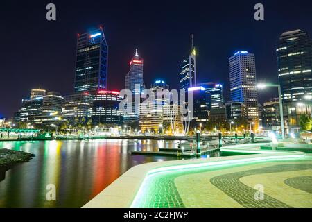 Bureau arrière-plan de bâtiment à Elizabeth Quay-Perth, Londres, capitale de l'Australie occidentale . Banque D'Images