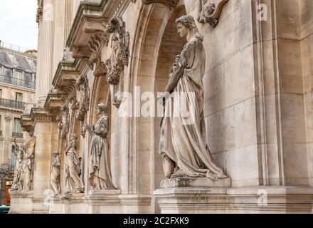 Paris, France, 31 mars 2017 : Opéra National de Paris : le Grand Opéra Garnier Palace est un célèbre bâtiment néo-baroque à Paris. Le Banque D'Images