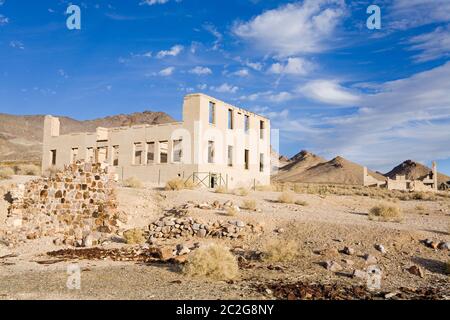 L'école dans la ville fantôme de rhyolite, Beatty, Nevada, USA, Amérique du Nord Banque D'Images