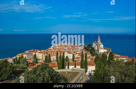 Vue panoramique sur la mer Adriatique de Piran, Slovénie Banque D'Images