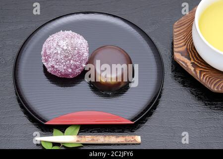 Confiserie traditionnelle japonaise, jelly bean rouge Yokan Banque D'Images