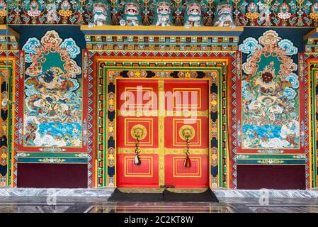 Porte du monastère de Ralang Ravangla à Sikkim, Inde Banque D'Images