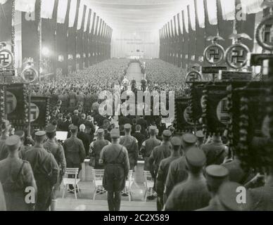 Photos du rassemblement du Parti nazi en 1933 à Nuernberg - Congrès du Parti Heinrich Hoffmann photographies 1933 photographe officiel d'Adolf Hitler, et un politicien et éditeur nazi, qui était membre du cercle intime d'Hitler. Banque D'Images