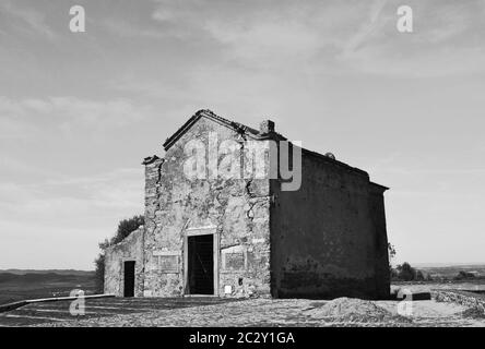 Ancien bâtiment en noir et blanc Banque D'Images