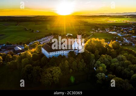 Vue aérienne, Monastère d'Andechs, Pfaffenwinkel, Lac Ammer, haute-Bavière, Bavière Banque D'Images