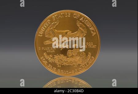 PIÈCE D'or AMÉRICAINE, 1 once, aigle d'or américain, face arrière, États-Unis Banque D'Images