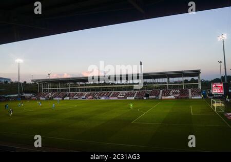 Northampton, Royaume-Uni. 18 juin 2020. Vue générale du jeu pendant le match de la demi-finale de la Ligue 2 de Sky Bet entre Northampton Town et Cheltenham Town au Sixfields Stadium, Northampton, le 18 juin 2020. Photo de David Horn. Crédit : images Prime Media/Alamy Live News Banque D'Images