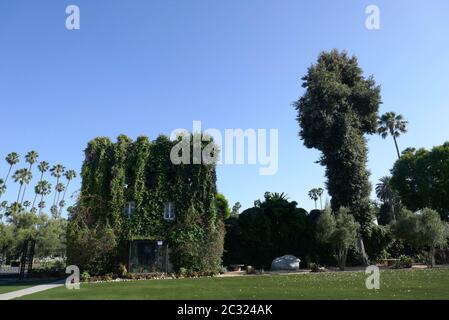 Hollywood, Californie, États-Unis 17 juin 2020 UNE vue générale de l'atmosphère du cimetière Hollywood Forever le 17 juin 2020 à Hollywood, Californie, États-Unis. Photo par Barry King/Alay stock photo Banque D'Images