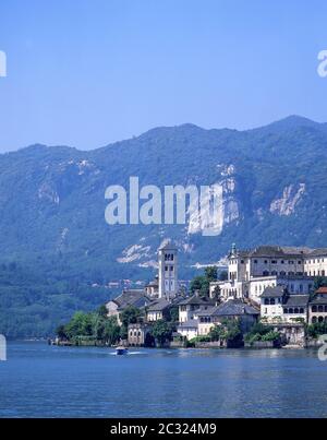 Isola San Giulio sur le lac Orta, Orta San Giulio, province de Novara, Piémont (Piémont), Italie Banque D'Images