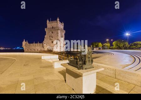 Tour Belem et modèle miniature - Lisbonne Portugal Banque D'Images