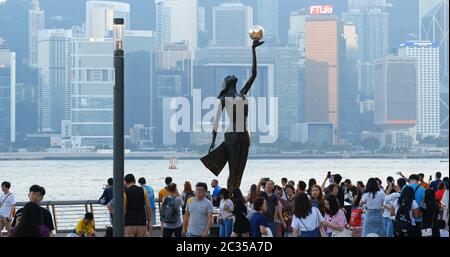 Victoria Harbour, Hong Kong 04 octobre 2019 : étoile de l'avenue Banque D'Images