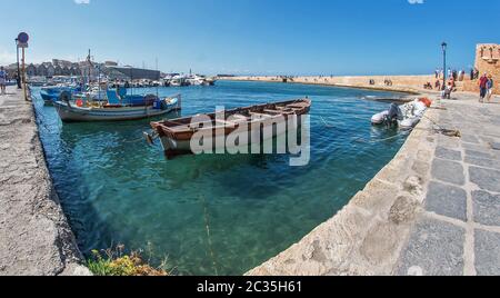 Port de Chania, Crète Banque D'Images