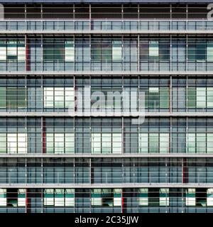 Fragment de façade d'un bâtiment Banque D'Images