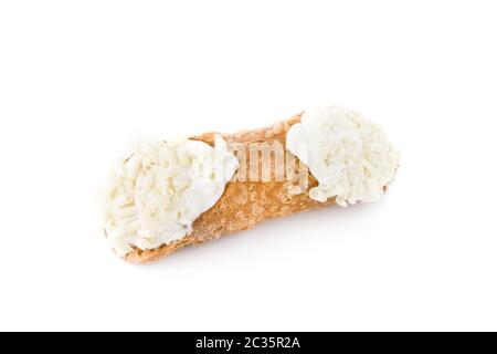 Cannolo sicilien sur fond blanc Banque D'Images