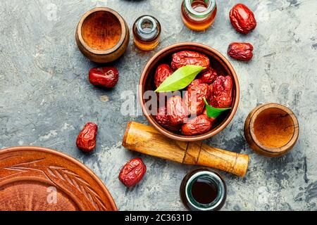 Teinture de guérison ou de fruits unabi jujube.Chinese medicine Banque D'Images