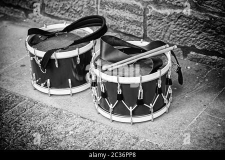 Drums Band, détail d'un instrument de percussion, de la musique dans la rue, street art Banque D'Images