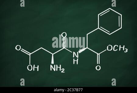 Formule chimique de l'Aspartame sur un tableau noir Banque D'Images