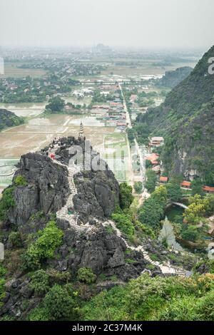 CUA Cave Mountain Hang Mua Viewpoint Ninh Binh Tam COC Vietnam Banque D'Images